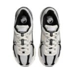 Nike Zoom Vomero 5 ‘Photon Dust Black’ - Image 3