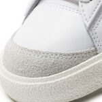 Nike Blazer Low 77 Vintage White/Black - Image 4