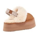 UGG Funkette Slipper – Chestnut - Image 6