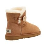UGG Bailey Button II – Chestnut - Image 2